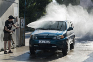 Pourquoi nettoyer sa voiture avec le lavage haute pression ?